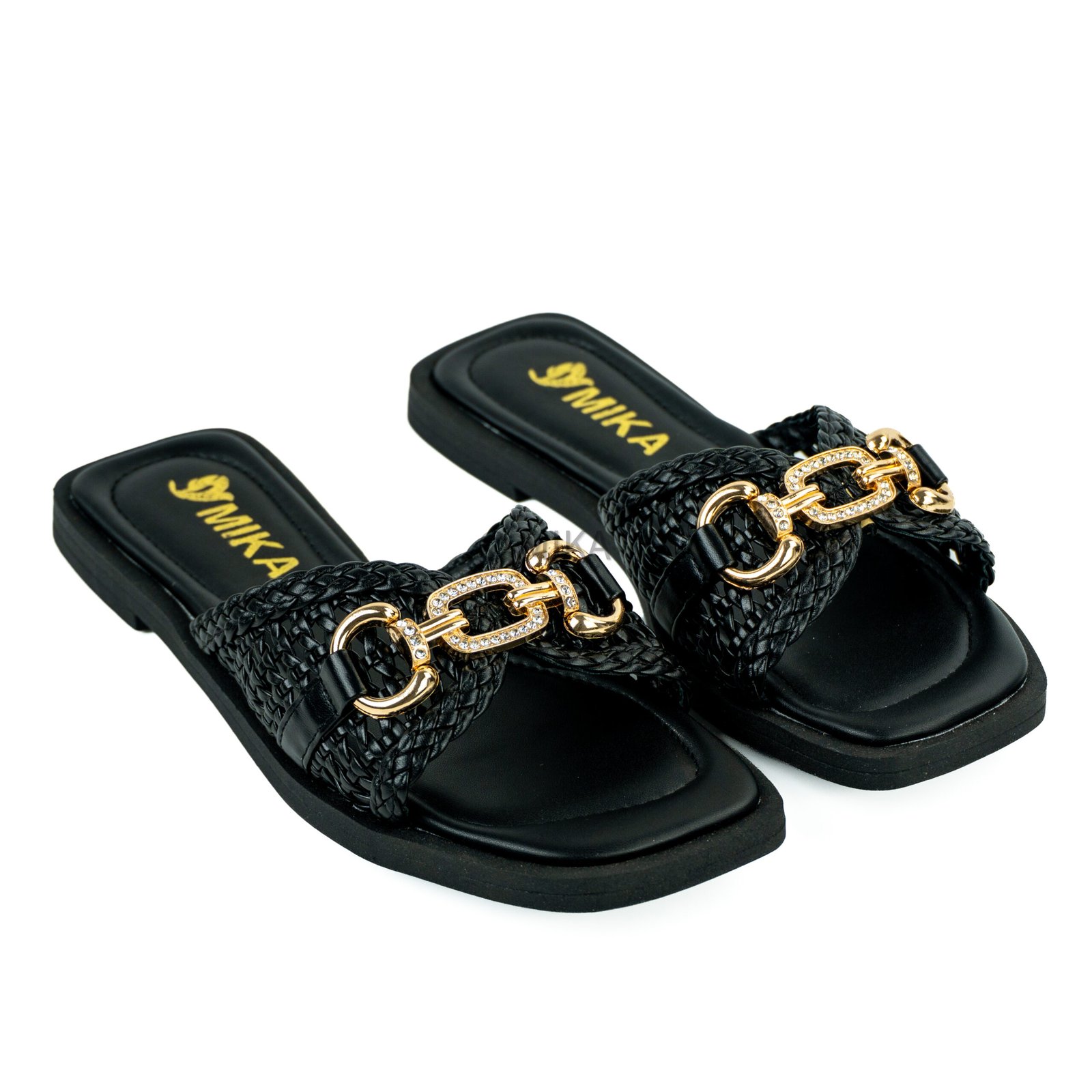 CHALITA NEGRA CON TRENSA Y HEBILLA BRILLANTE Sandalias planas C6 - Imagen 1
